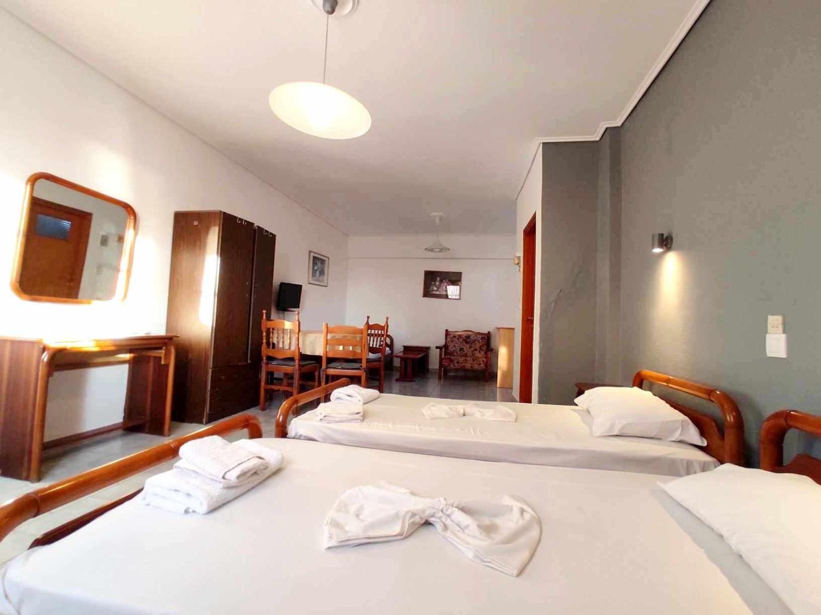Politis Sudios Apartment Batsi  Ngoại thất bức ảnh