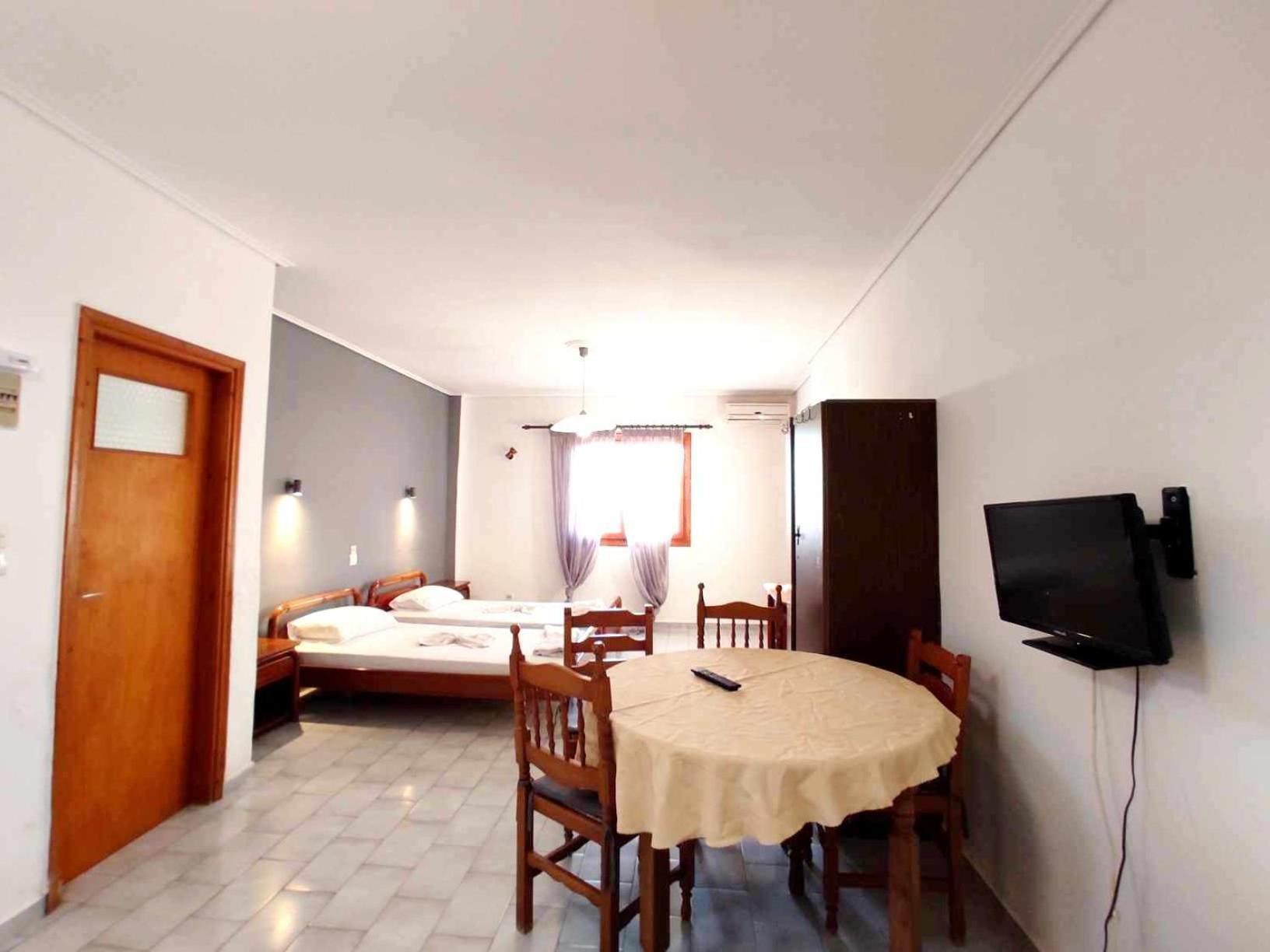 Politis Sudios Apartment Batsi  Ngoại thất bức ảnh