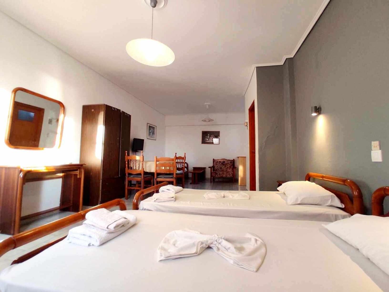 Politis Sudios Apartment Batsi  Ngoại thất bức ảnh