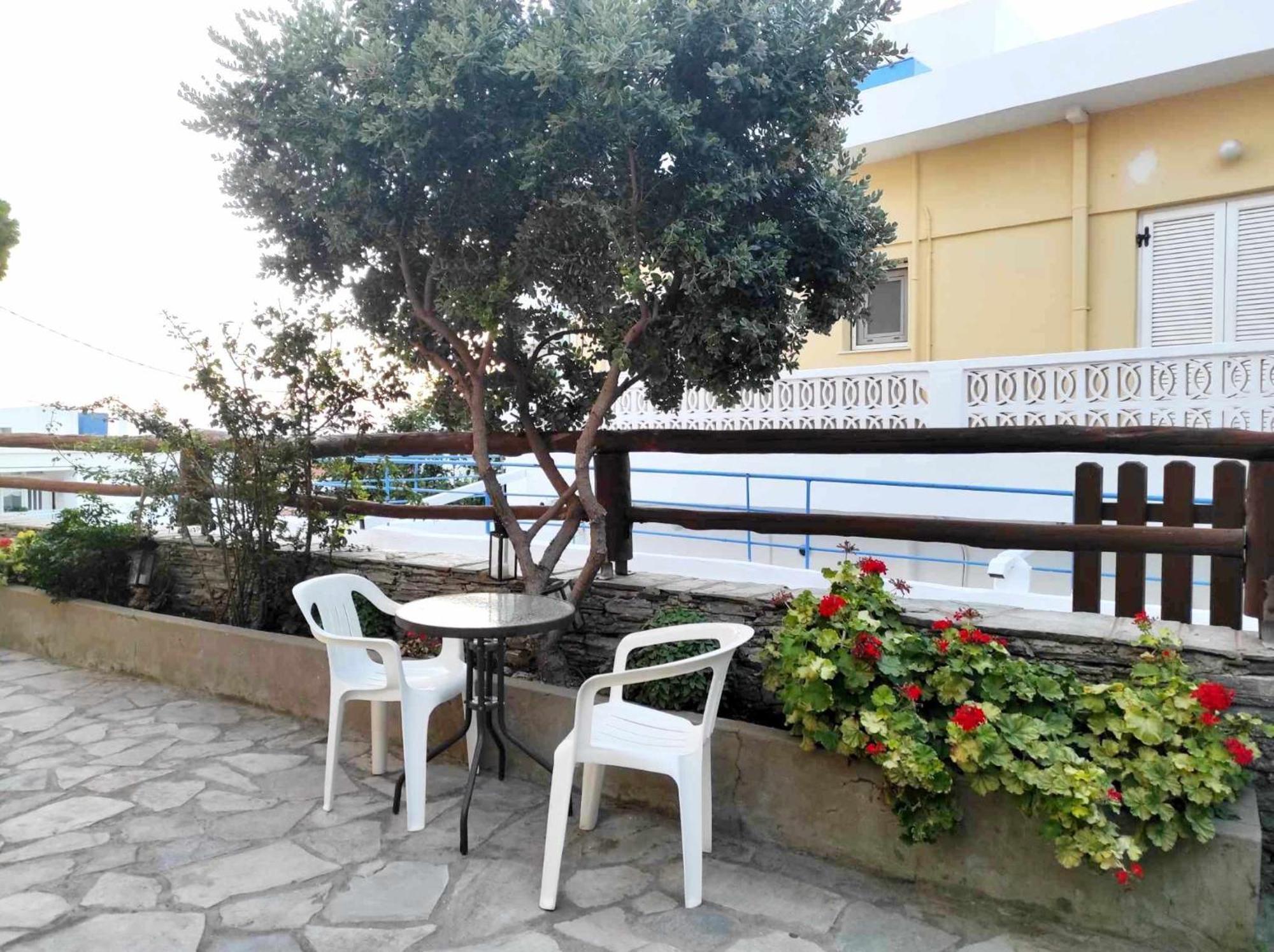 Politis Sudios Apartment Batsi  Ngoại thất bức ảnh