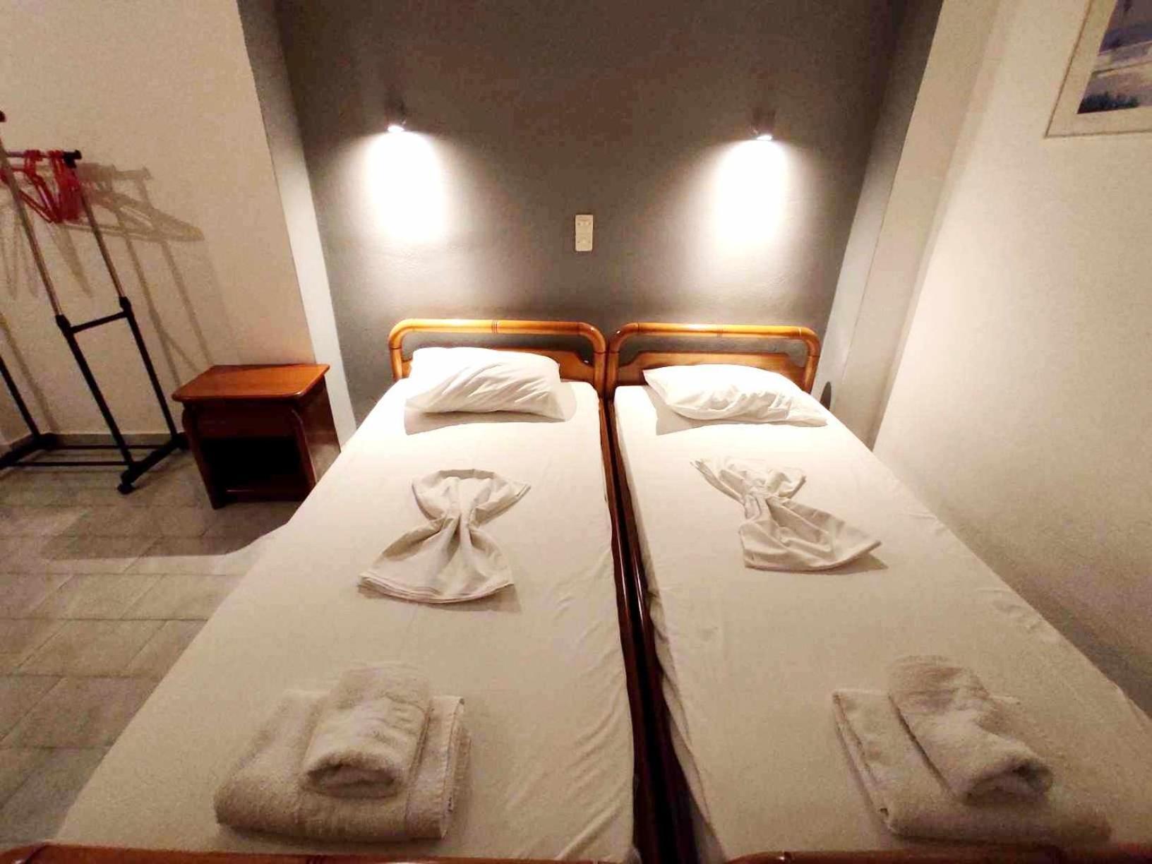 Politis Sudios Apartment Batsi  Ngoại thất bức ảnh